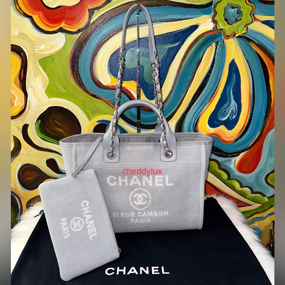 💎💎💎Authentic CHANEL DEAUVILLE 2 WAY BAG